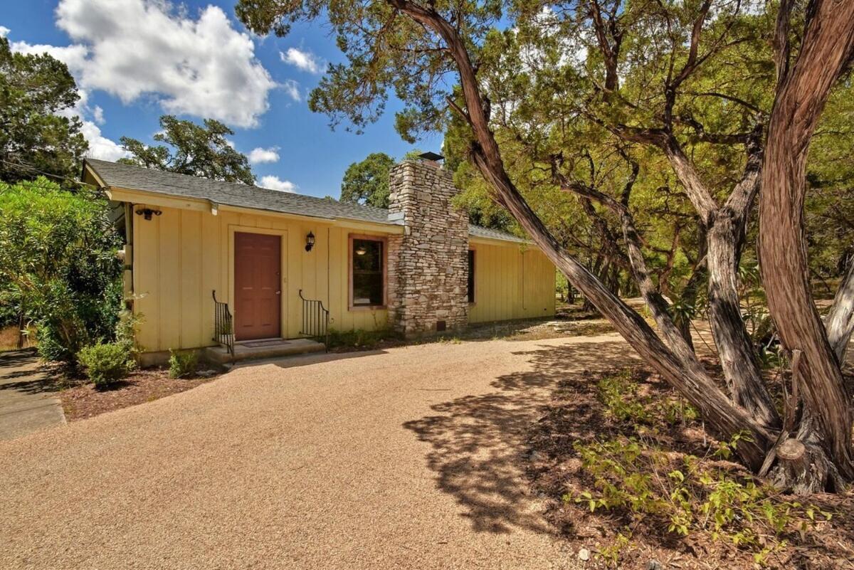 Messina Inn Wimberley Exteriér fotografie